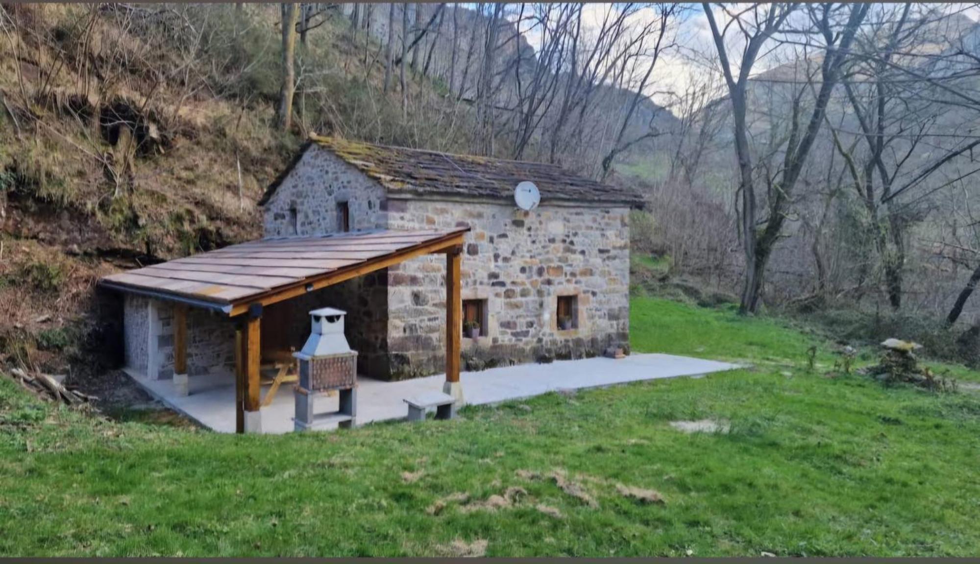 La Cabana Del Rio San Roque de Ríomiera Exterior foto